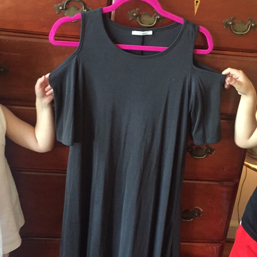 Acemi charcoal grey cold shoulder dress